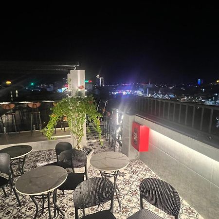 Hotel Khach San - Mini House Huynh Loc Can Tho Exterior foto